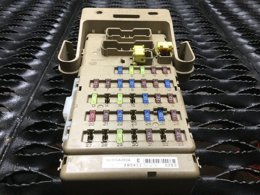 10 11 12 13 14 Subaru Outback Legacy Sw 2.5 At Interior Fuse Box OEM 82201aj00a
