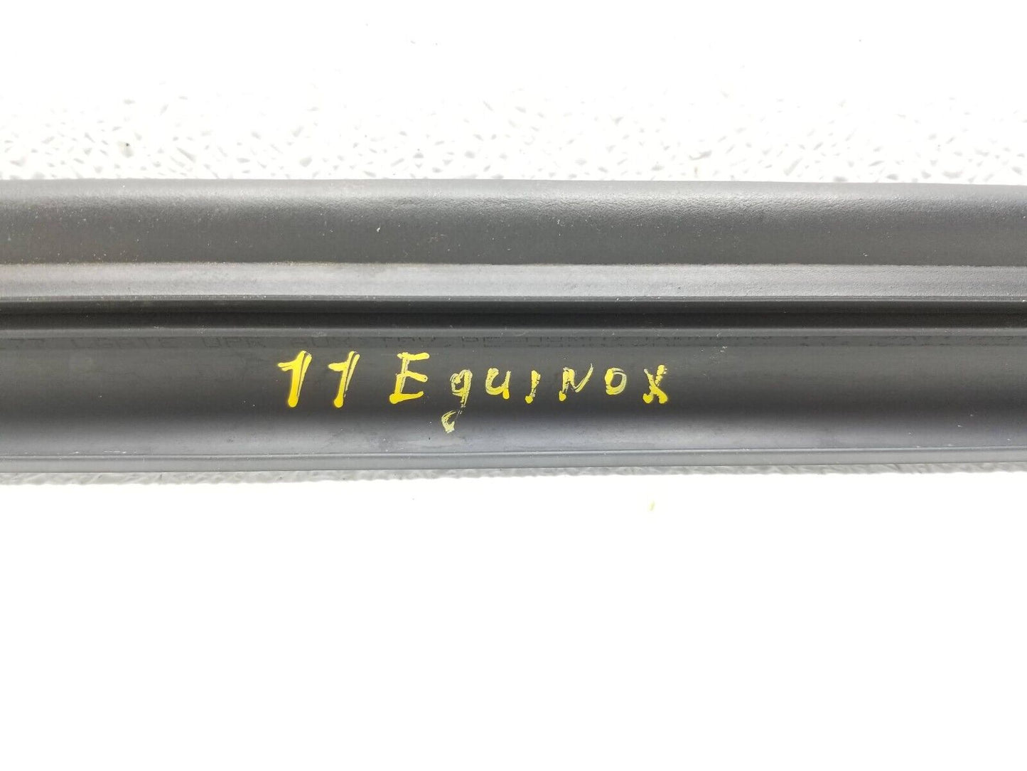 10 11 12 13 14 15 Chevy Equinox Liftgate Trunk Lid Seal & Stopper Damper OEM