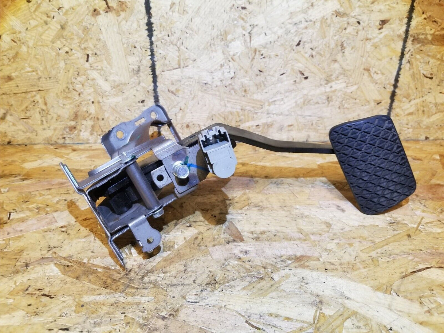 09 10 11 12 13 Mazda 6 Brake Pedal Assembly OEM