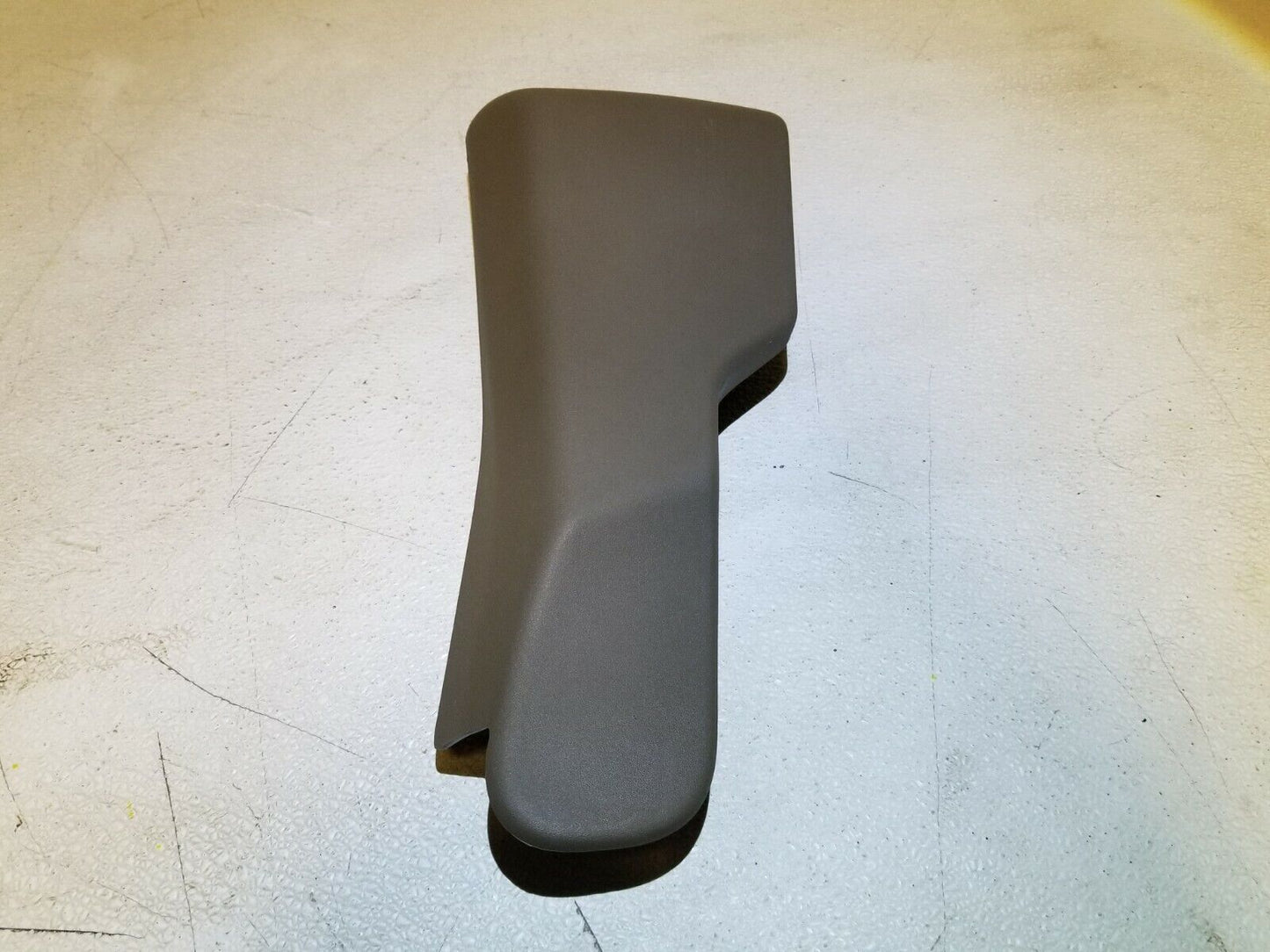 06 07 08 09 Range Rover Sport Rear Seat Right Pass Side Trim Cover OEM