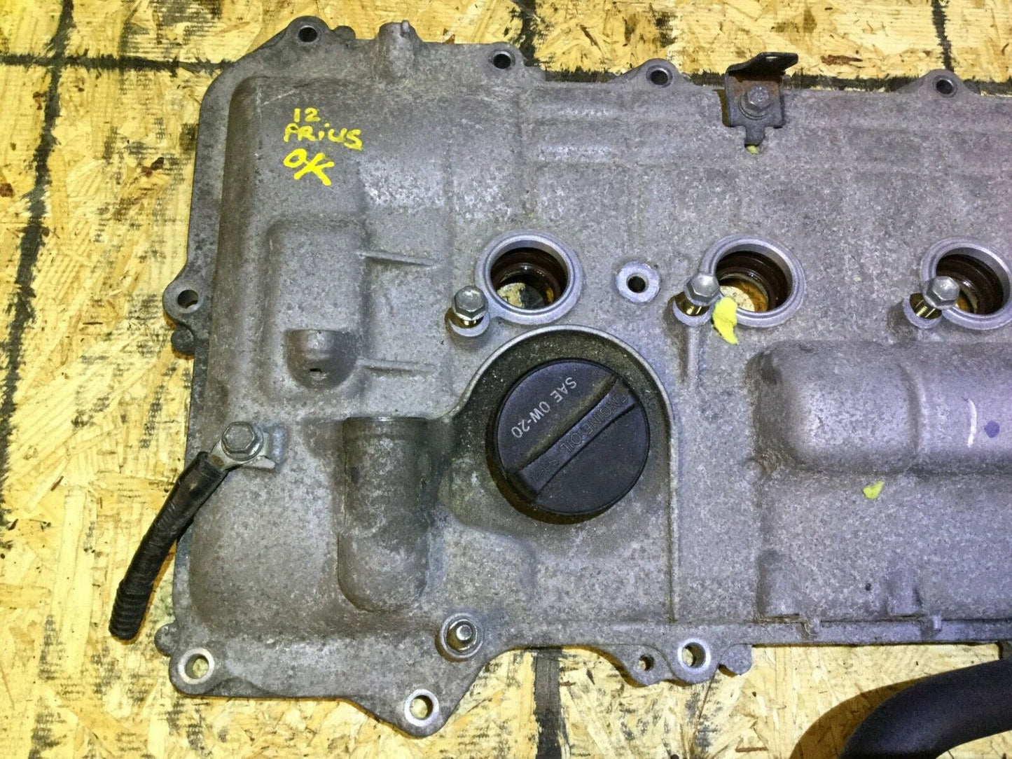 12 13 14 15 Toyota Prius Engine Motor Cylinder Head Valve Cover OEM