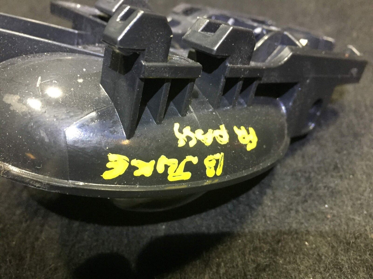 11 12 13 14 Nissan Juke Interior Front Right Door Handle OEM D30