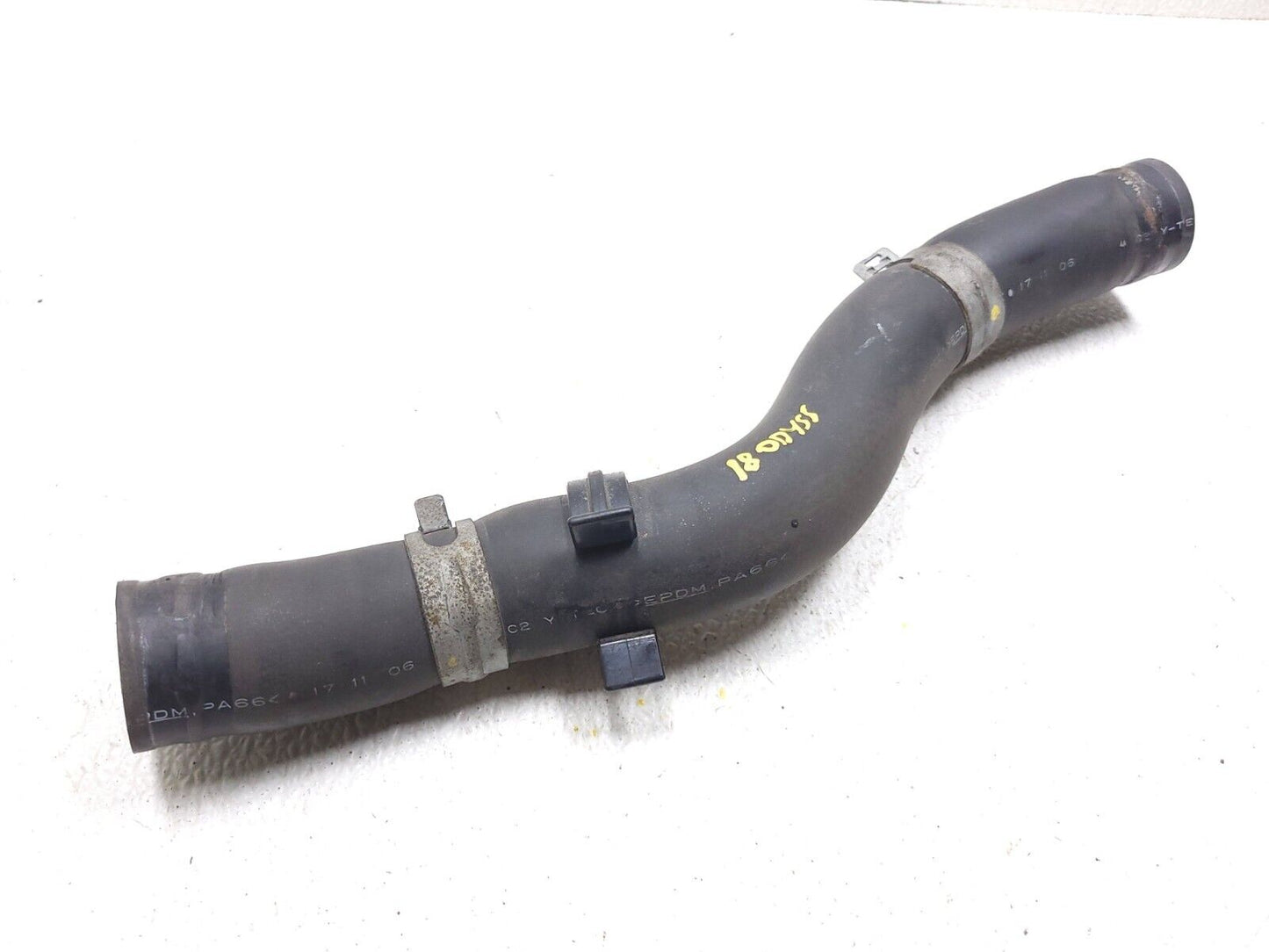 18 19 20 21 22 Honda Odyssey Radiator Coolant Hose Pipe OEM