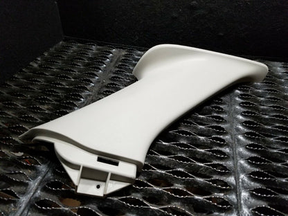 05 06 07 Dodge Magnum Rear Left Driver Side C Pillar Upper Trim Cover OEM