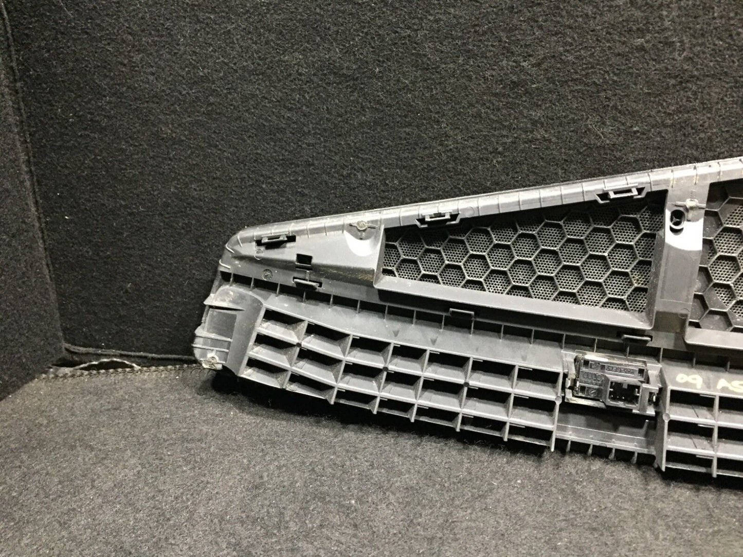 08 09 10 11 Audi A5 Coupe Upper Dash Vent Cover Grille W/sun Light Sensor OEM D7