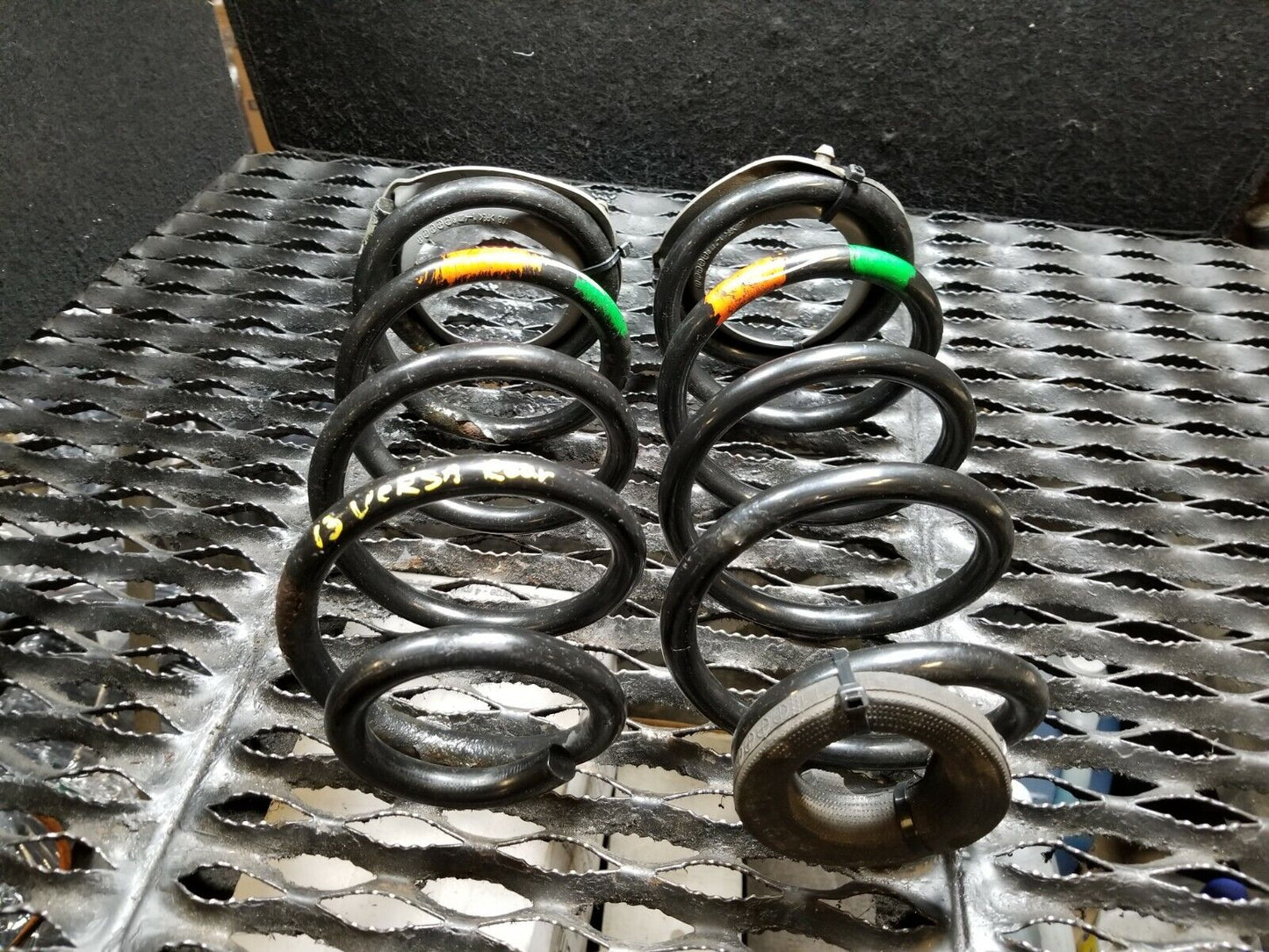 13 14 15 16 Nissan Versa Rear Coil Spring 2pcs OEM