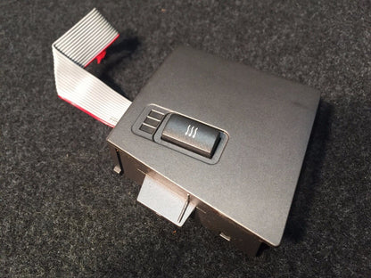 02 03 04 05 BMW 745i 745li E65 Right Passenger Side Seat Heat Heated Switch OEM