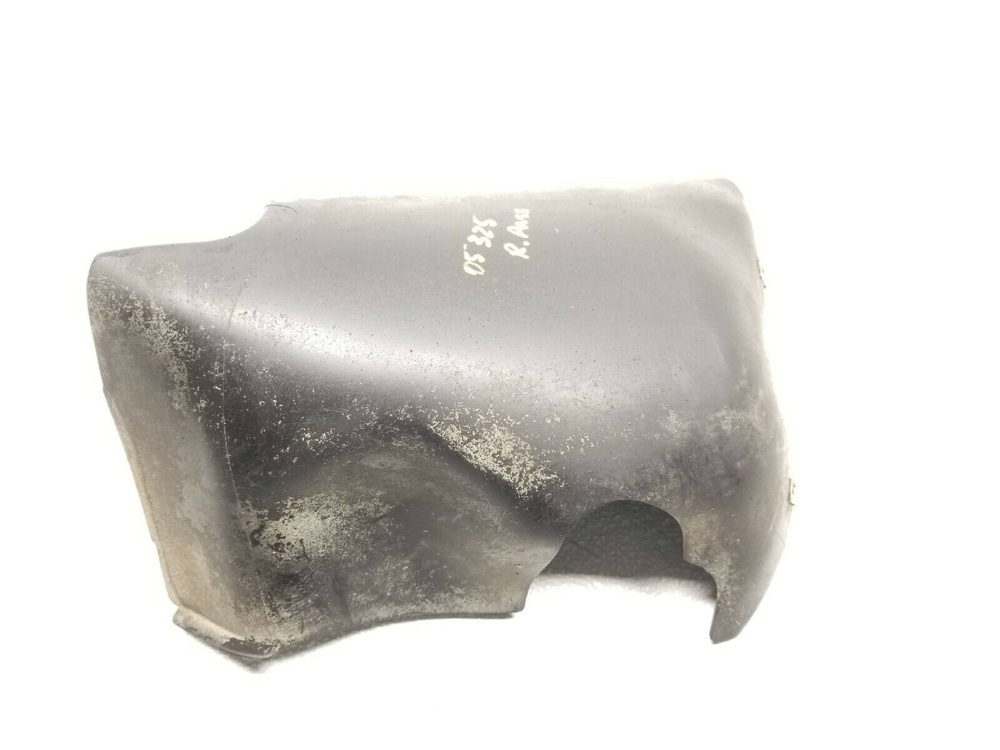 01 02 03 04 05 BMW E46 Sdn Fuel Vapor Canister Cover Pass Fender OEM 125k
