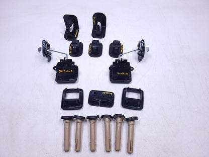 20 21 22 Hyundai Venue Rear Headrest Guide Sleeve Fold Lock Belt Trim OEM