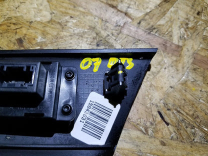 06 07 08 09 10 11 Cadillac DTS Driver Info Display Control With Bezel OEM