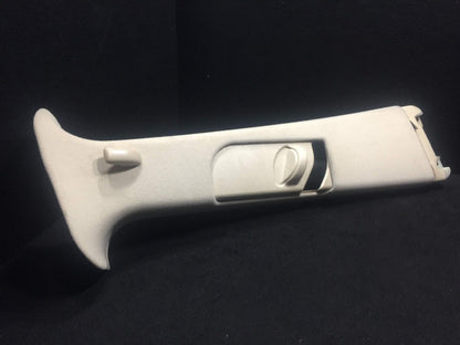 98 99 00 01 Mercedes W163 Ml320 Right Passenger Side B Pillar Upper Trim OEM D34