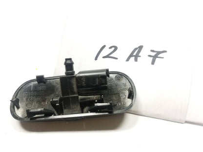 12 13 14 15 16 17 Audi A7 Windshield Washer Spray Nozzle Jet 2pcs OEM