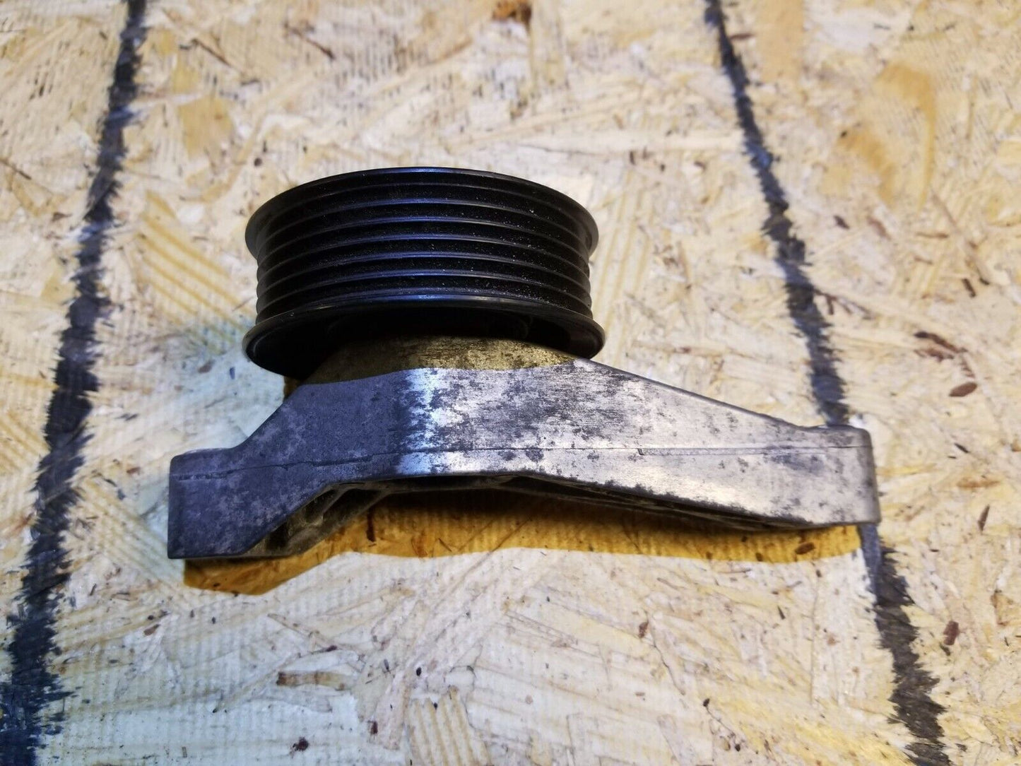 13 14 15 Honda Civic Sdn 1.8l Tensinoer Belt OEM 51k