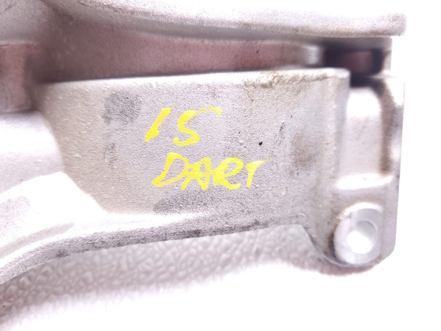 15 16  Dodge Dart 2.4l Engine Mount Bracket Pair Ome 76k Miles