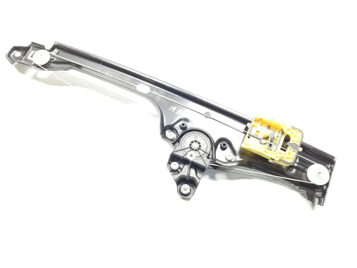 19 20 Chevrolet Blazer Rear Right Pass Door Window Regulator Motor OEM 11k Mile