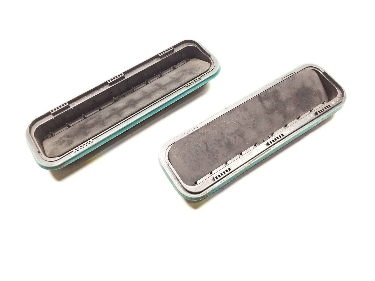 14 15 16 Kia Forte Quarter Panel Pressure Vent Left & Right 2pcs OEM