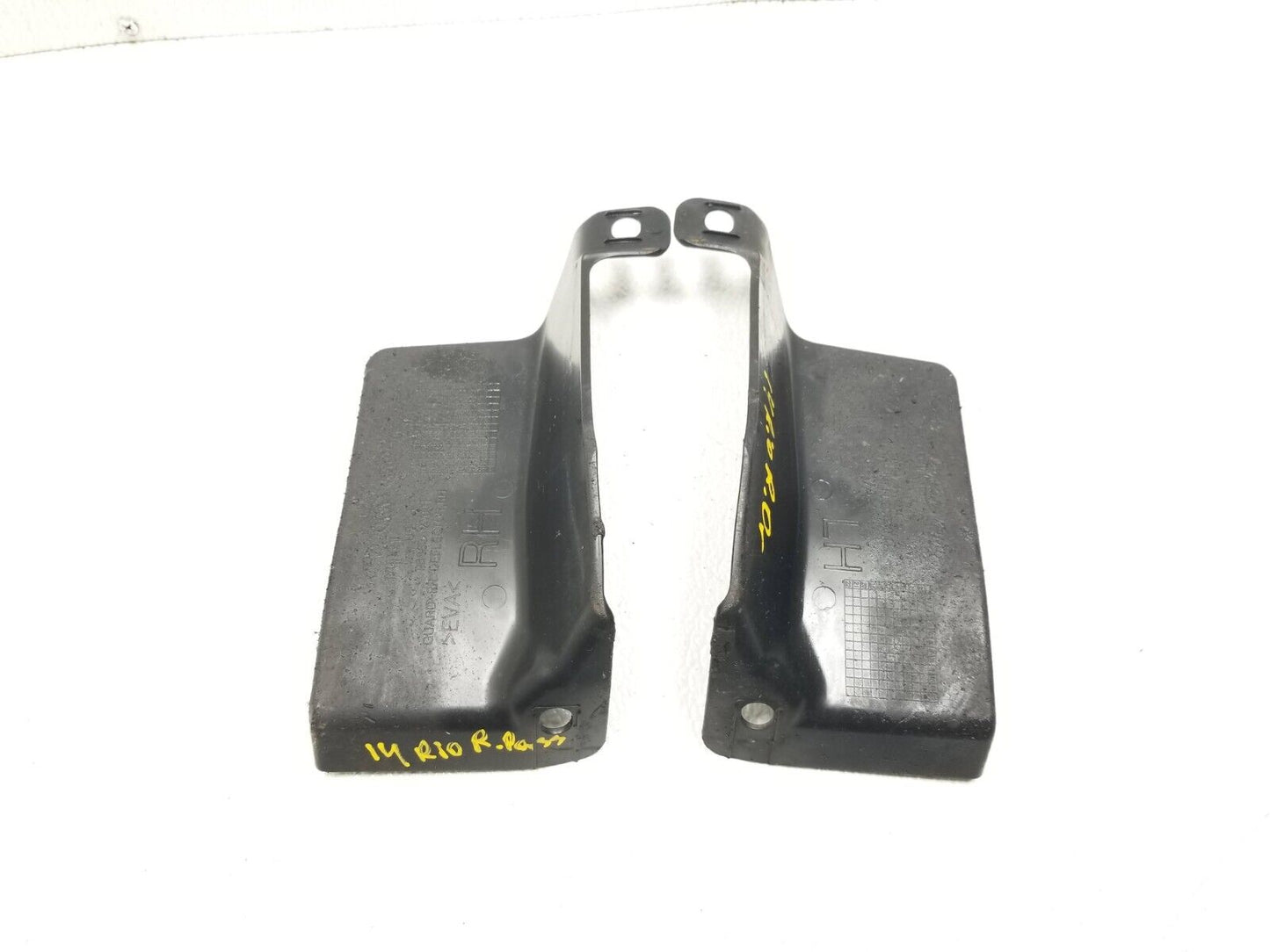 12 13 14 15 Kia Rio Rear Deflector Right & Left Pair OEM