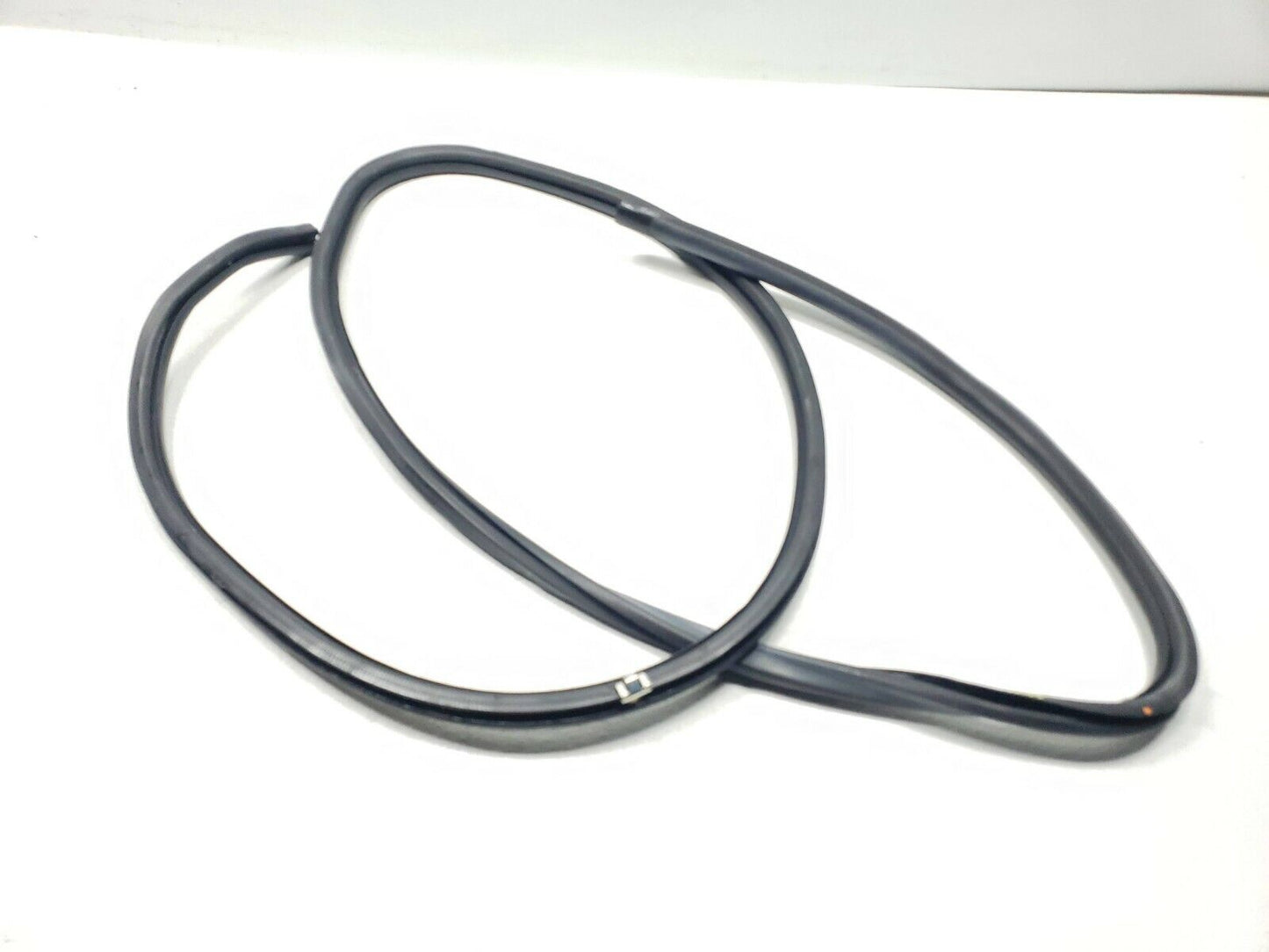 07 08 09 Lexus ES350 Rear Right Passenger Side Door Weather Strip Seal OEM
