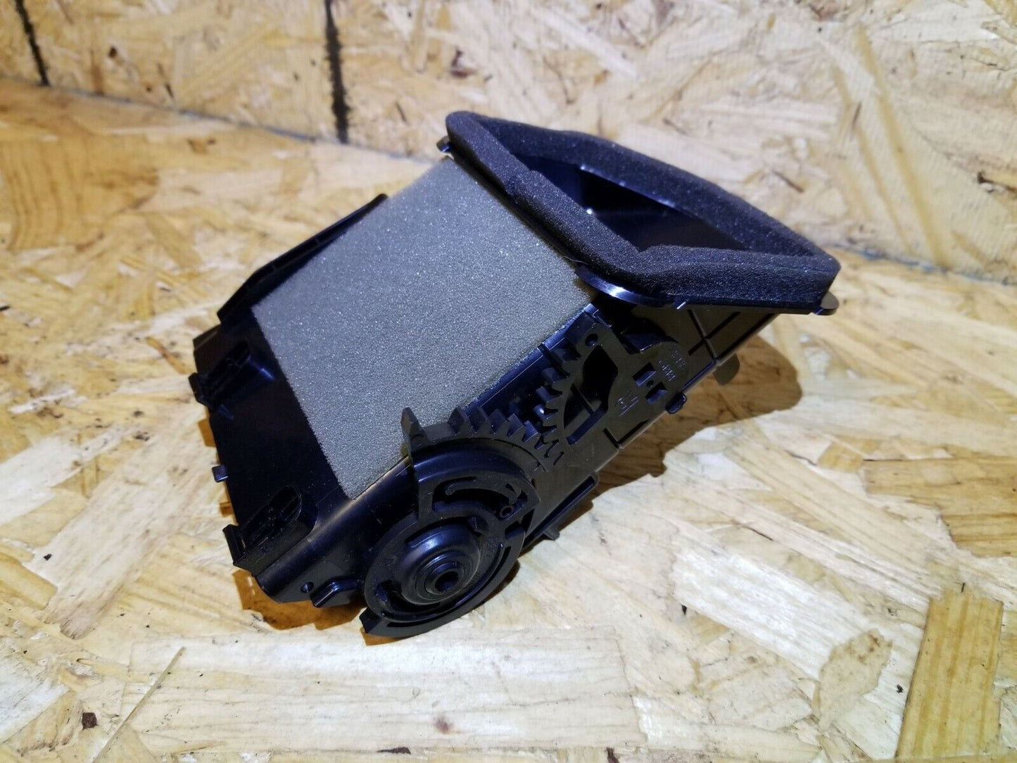 10 11 12 13 Mazda 3 Front Air Vent Right Passenger Side OEM