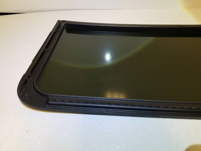 11 12 13 14 15  Audi Q7 Rear Sunroof Sun Roof Glass Panel OEM
