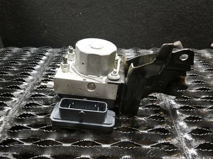 13 14 15 Nissan Altima 2.5l ABS Anti Lock Brake Pump OEM 57k
