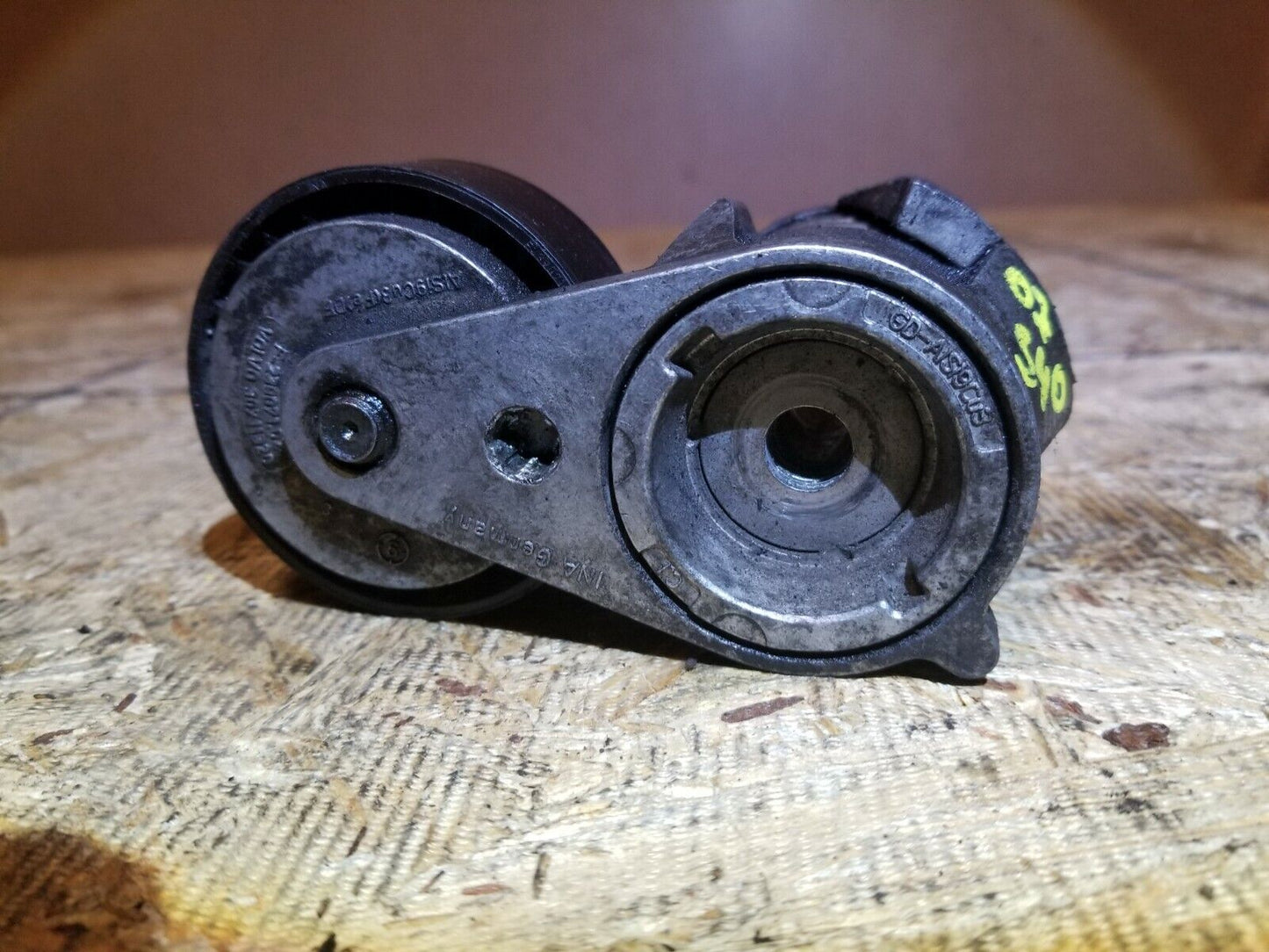 05 06 07 08 09 Volvo S40 2.4l Tensioner Belt OEM