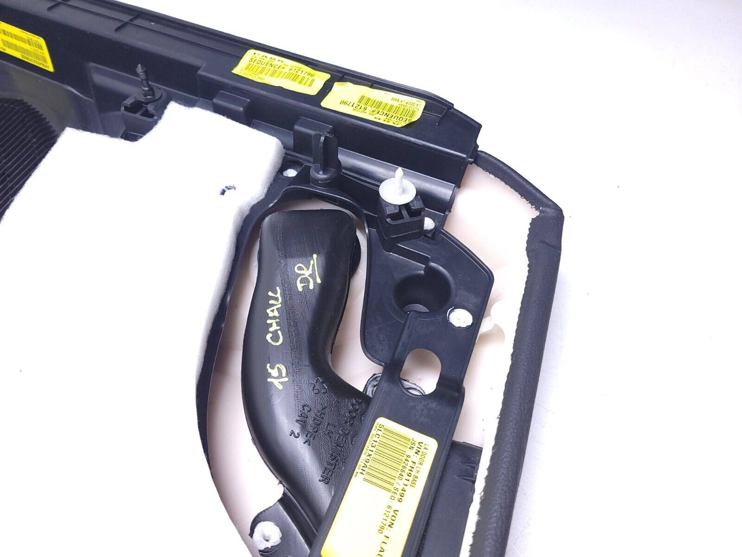 15 - 18 Dodge Challenger Front Door Trim Panel Left Driver Side OEM 87k