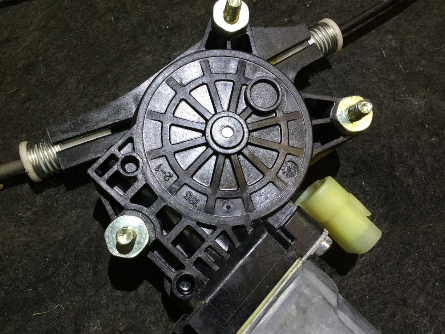 06 07 08 09 10 Kia Rio Rear Right Pass Door Window Regulator W/ Motor OEM