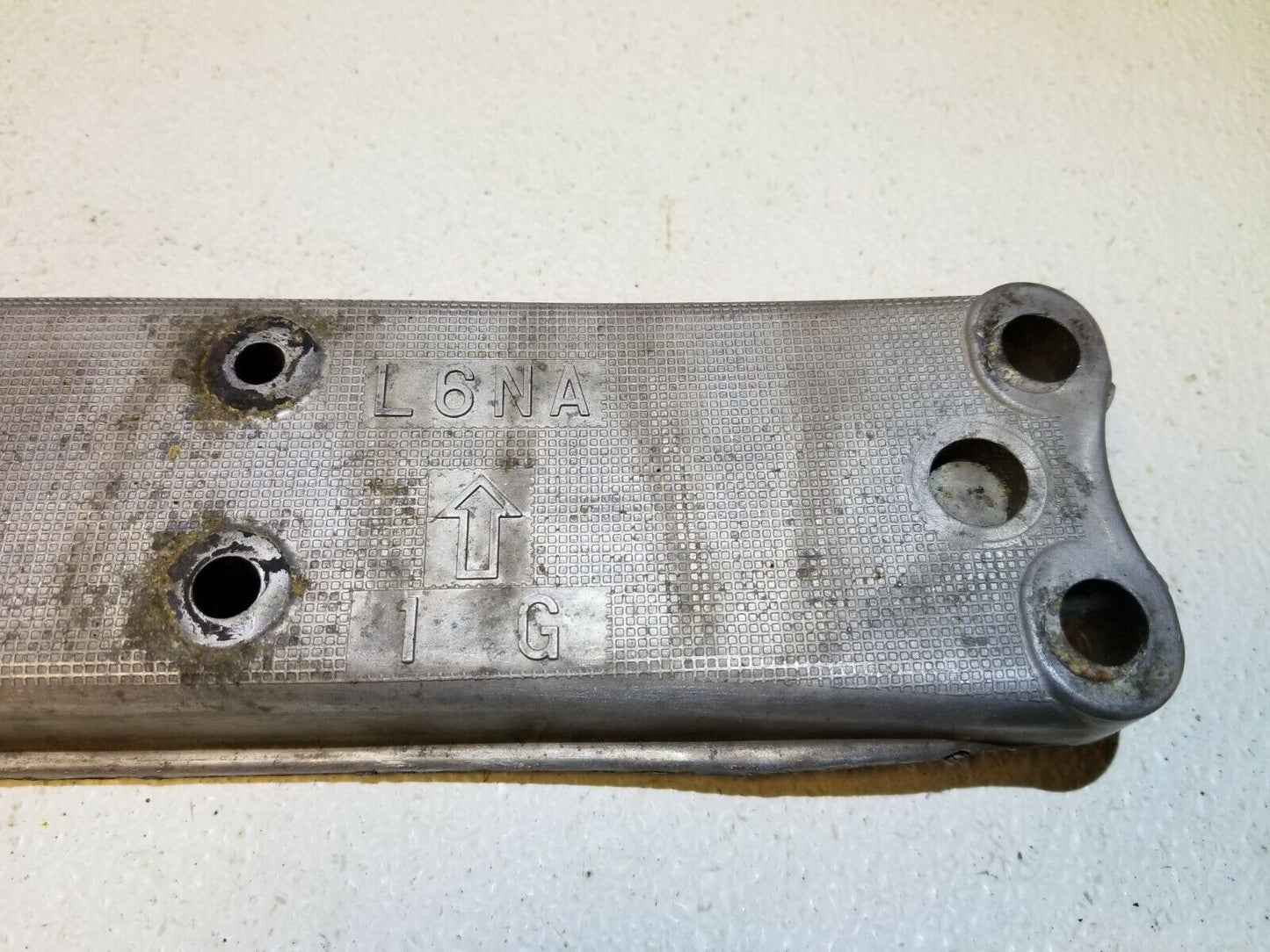 00 01 02 03 04 05 Lexus GS300 Automatic Transmission Mount Bracket OEM