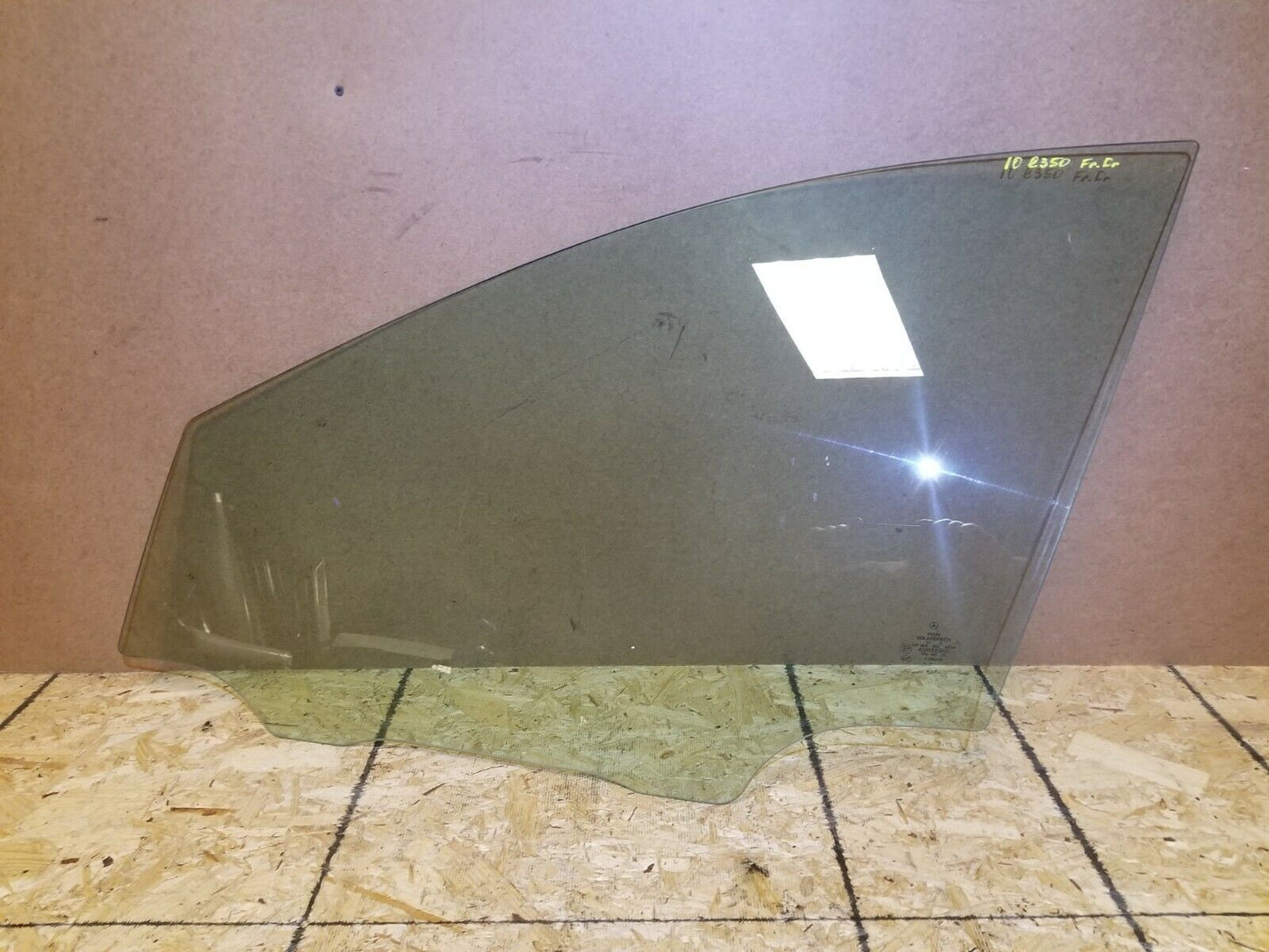 07 08 09 10 Mercedes R350 Front Left Driver Door Window Glass OEM
