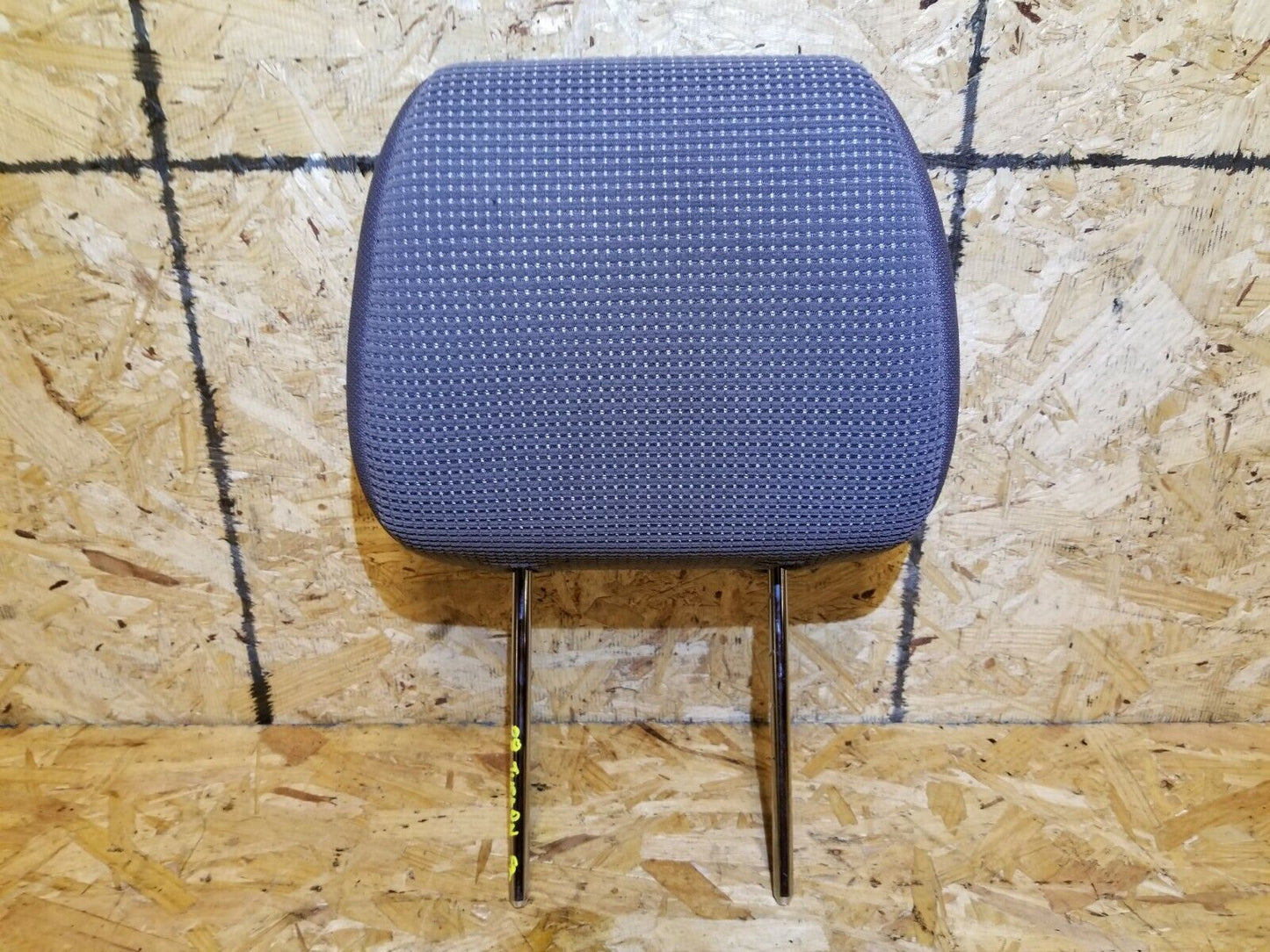 07 08 09 Hyundai Tucson Front Right Passenger Seat Headrest Head Rest OEM 89k