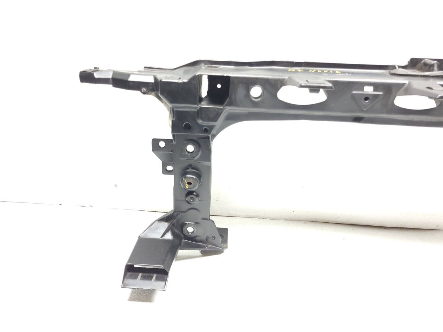 2007 - 2014 Lincoln Navigator Radiator Support 7l14-16e166 5.4l OEM