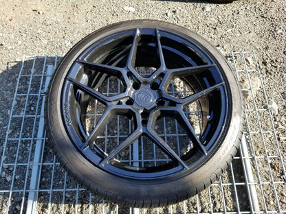 16 17 18 19 20 Chevrolet Camaro Wheel Rohana Alloy 20" 245/40 R20. Et20