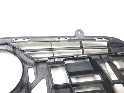 10 11 Toyota Prius Front Bumper Center Radiator Grille 53111-47020 OEM