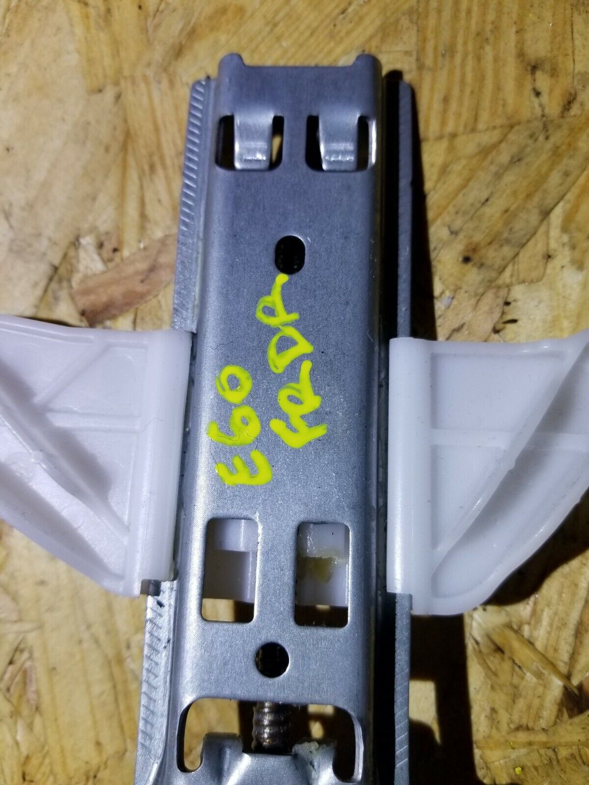 04 05 06 07 BMW 530xi E60 Front Seat Headrest Motor Driver Left OEM