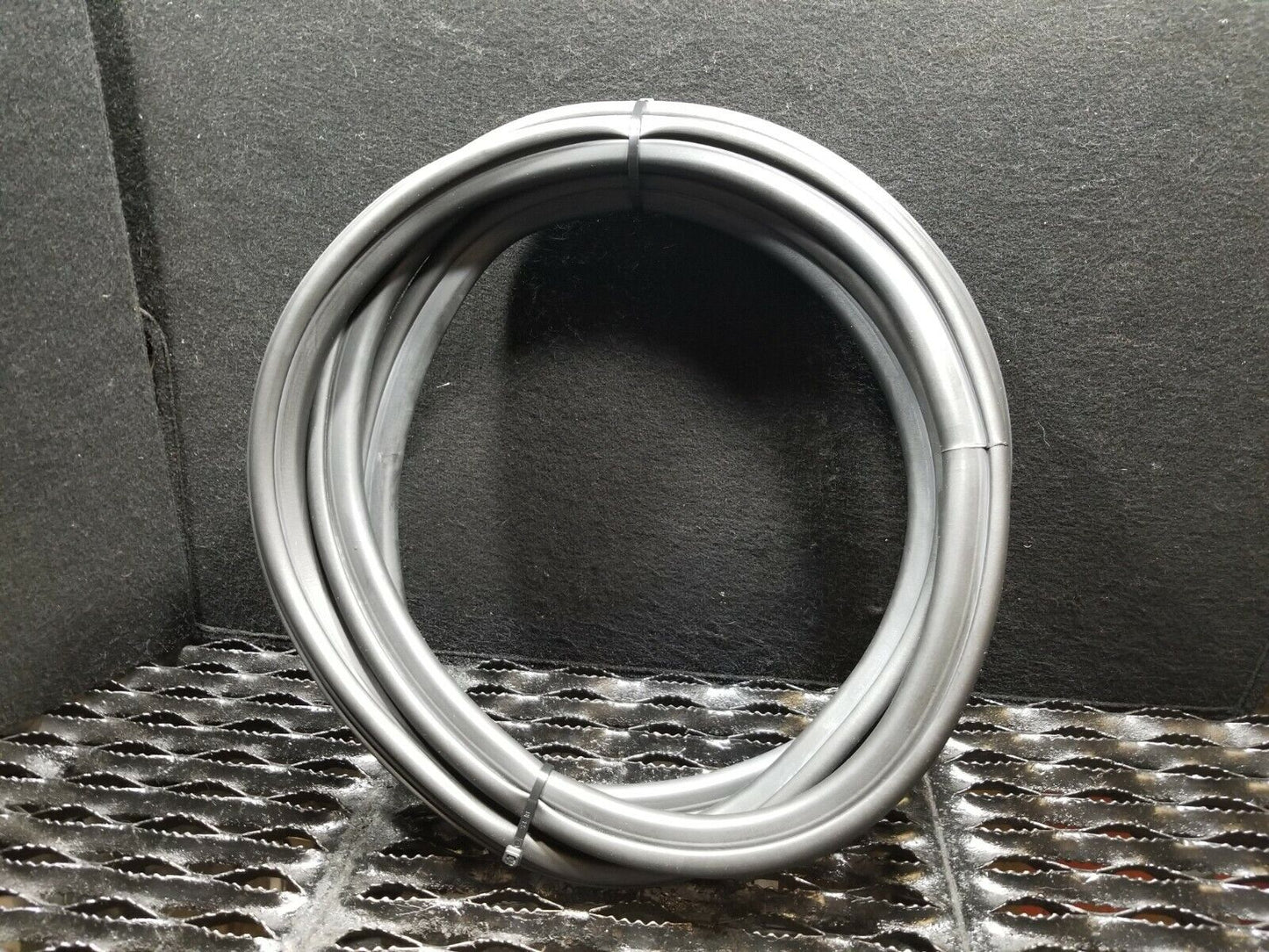 13 14 15 Audi A4 Sedan Rear Right Passenger Side Door Weatherstrip Seal OEM