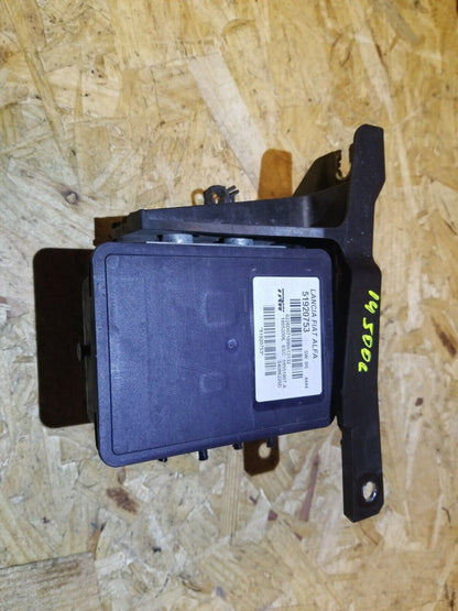 14 15 16 17 Fiat 500l ABS Anti Lock Bracke Pump 51920753 OEM