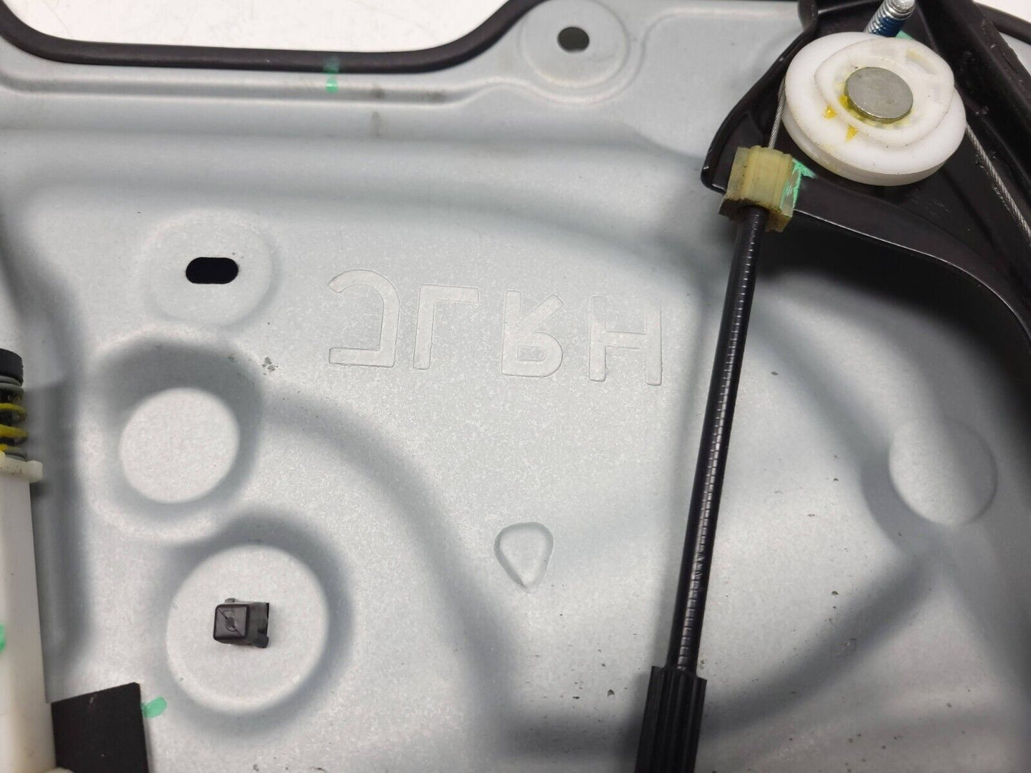 2014 2015 Infiniti Q60 Coupe Front Window Regulator Panel Passenger Right OEM