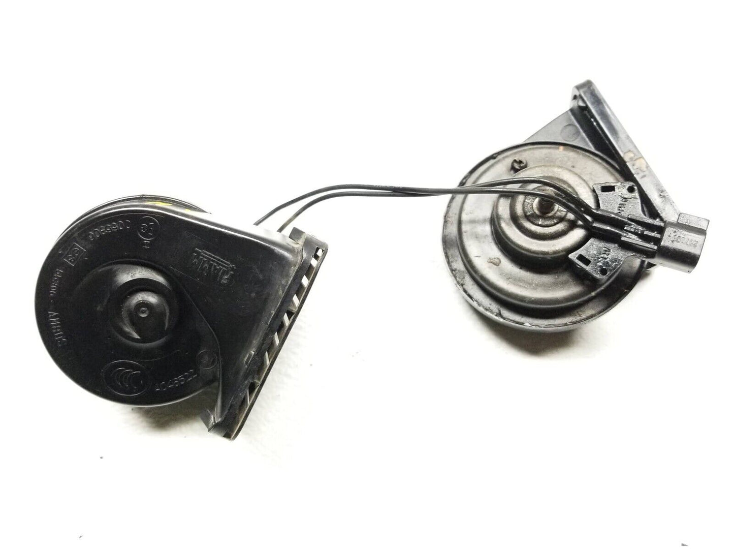 10 11 12 13 Jaguar XJ AC Horn High Low Note Pair OEM