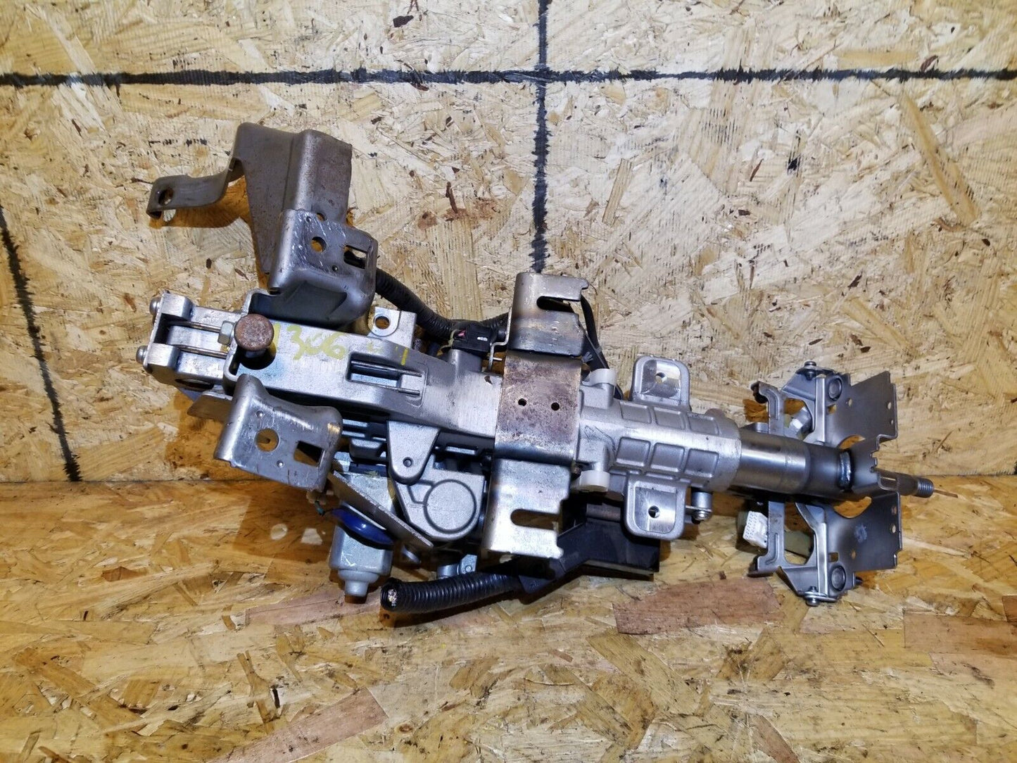08 2008 Infiniti G35 Steering Column W/ Motors OEM