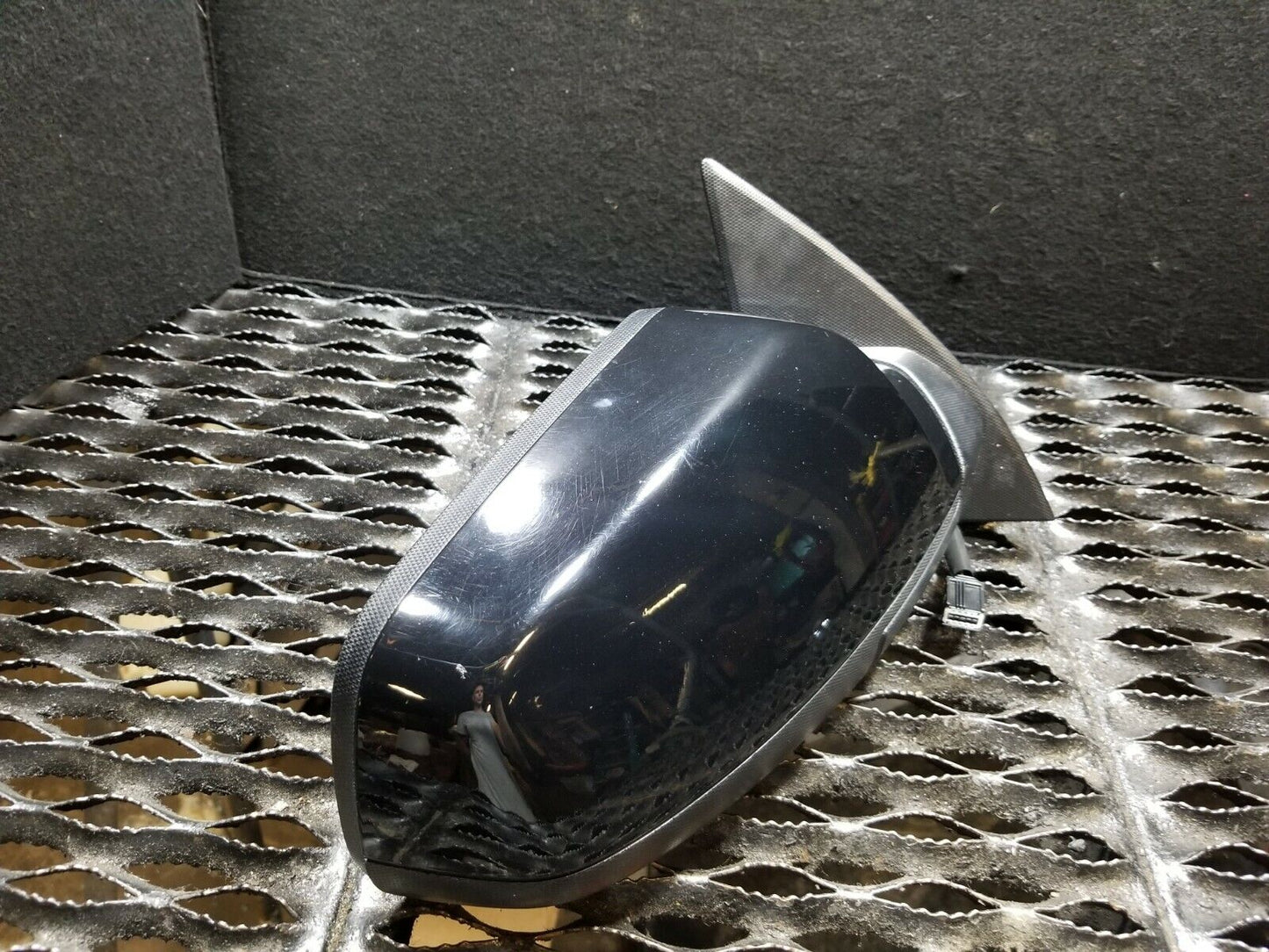 11 2011 Chevrolet Equinox Passenger Right Door Side View Mirror OEM #116