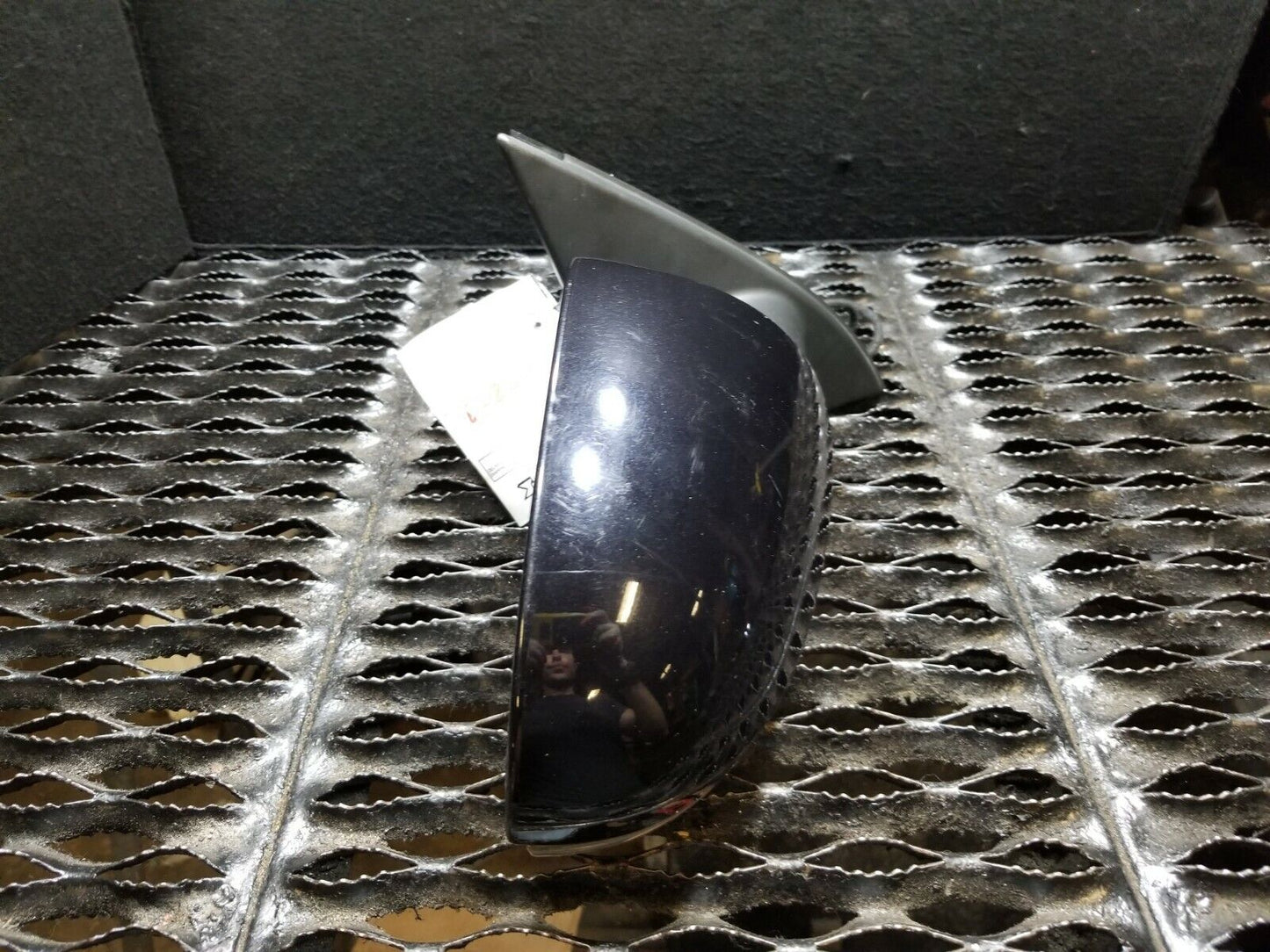 09 2009 Volkswagen Passat Passenger Right Door Side View Mirror OEM