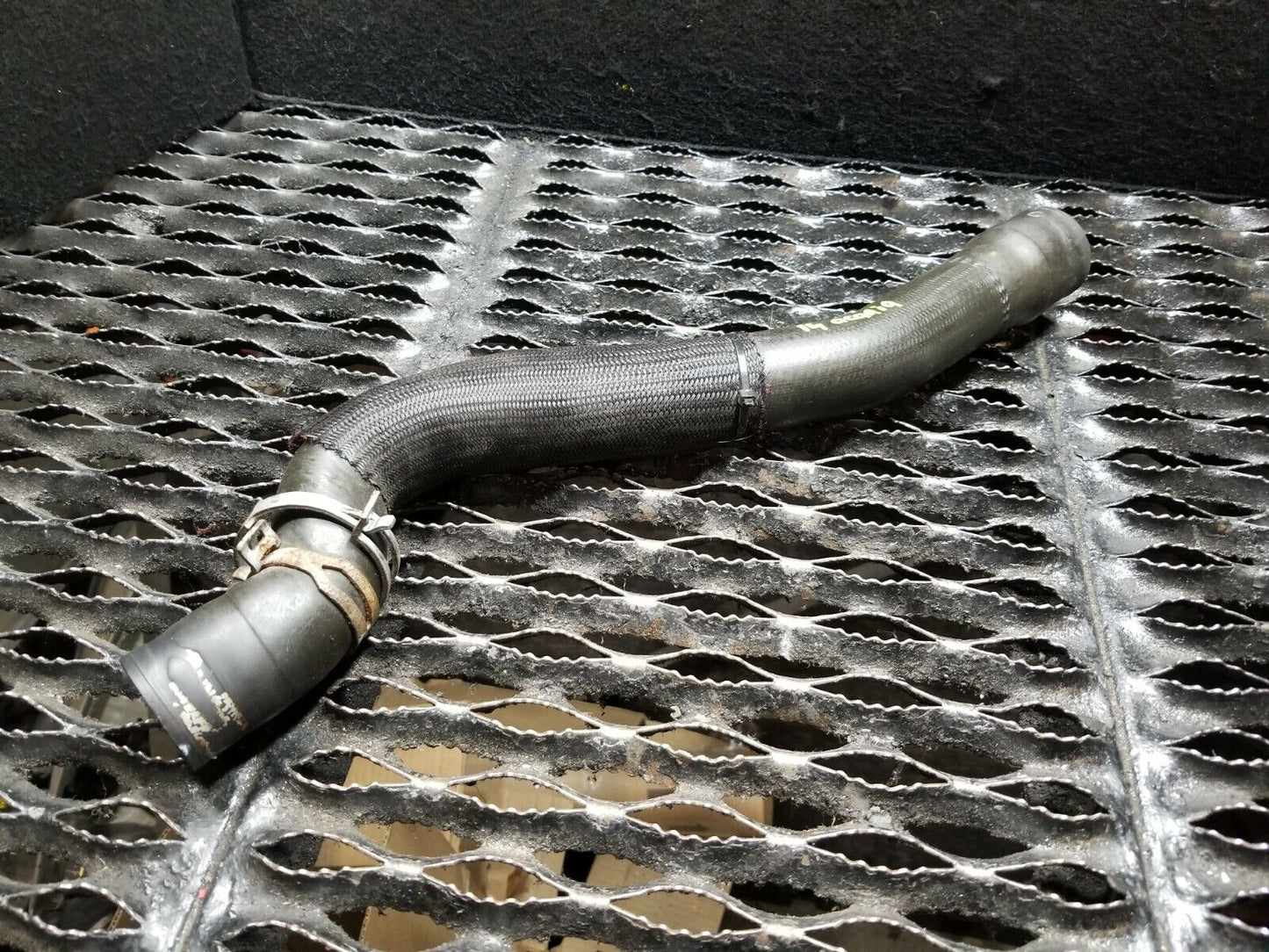 13 14 15 GMC Acadia Engine Radiator Cooling Upper Inlet Hose Line 3.6l OEM
