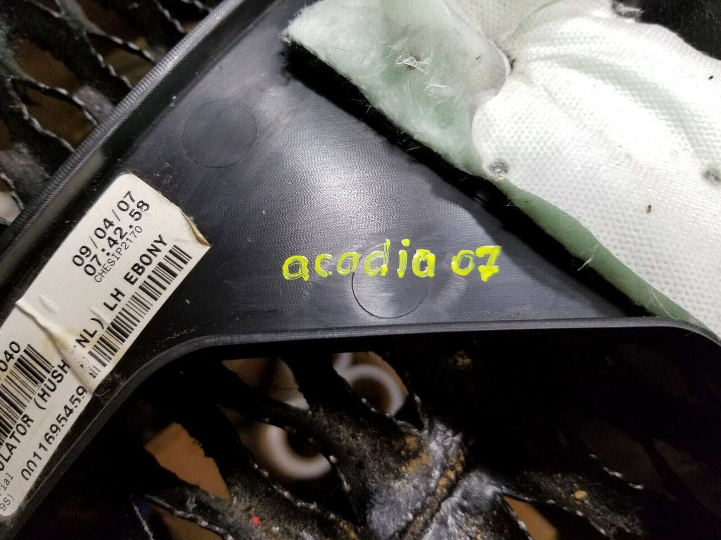 07 08 09 10 11 12 GMC Acadia Left Dr Lower Dash Insulator Panel Trim Cover OEM