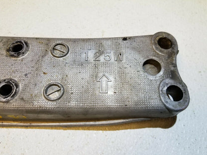 00 01 02 03 04 05 Lexus GS300 Automatic Transmission Mount Bracket OEM