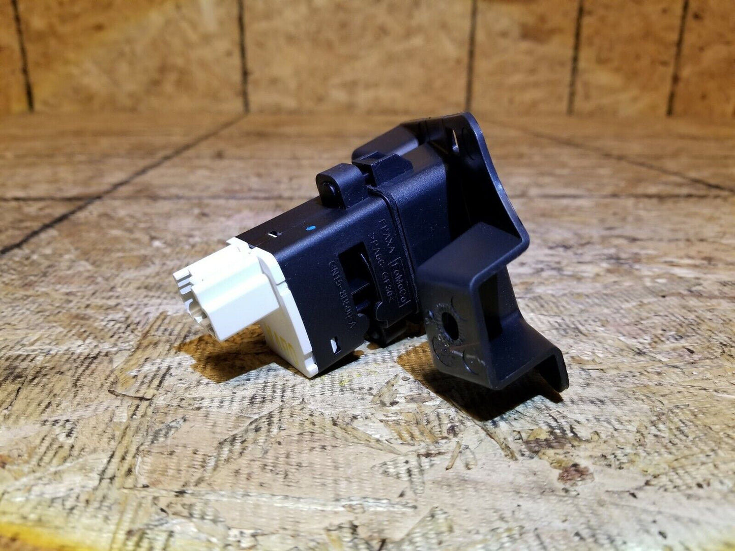 18 19 20 Ford Ecosport Interior HVAC Temperature Sensor OEM