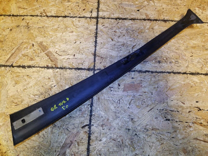 07 08 09 10 11 Lincoln Town Car Left Driver Side B Pillar Post Trim Molding OEM