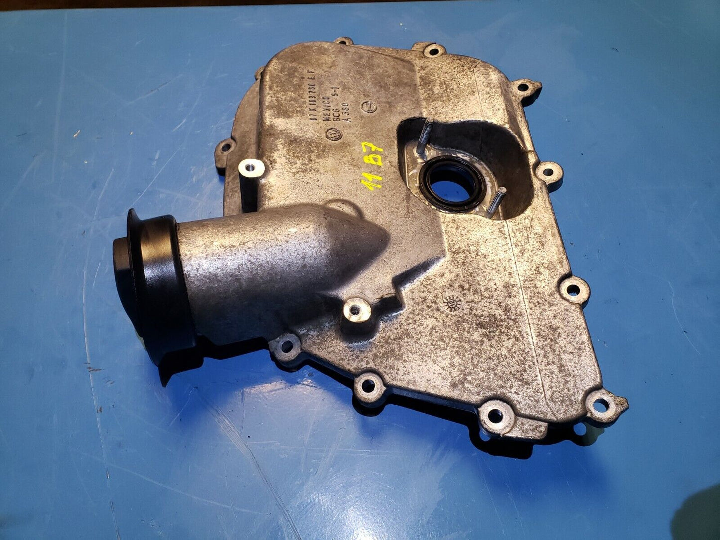 12 13 14 Volkswagen Passat 2.5l Engine Upper Timing Cover OEM