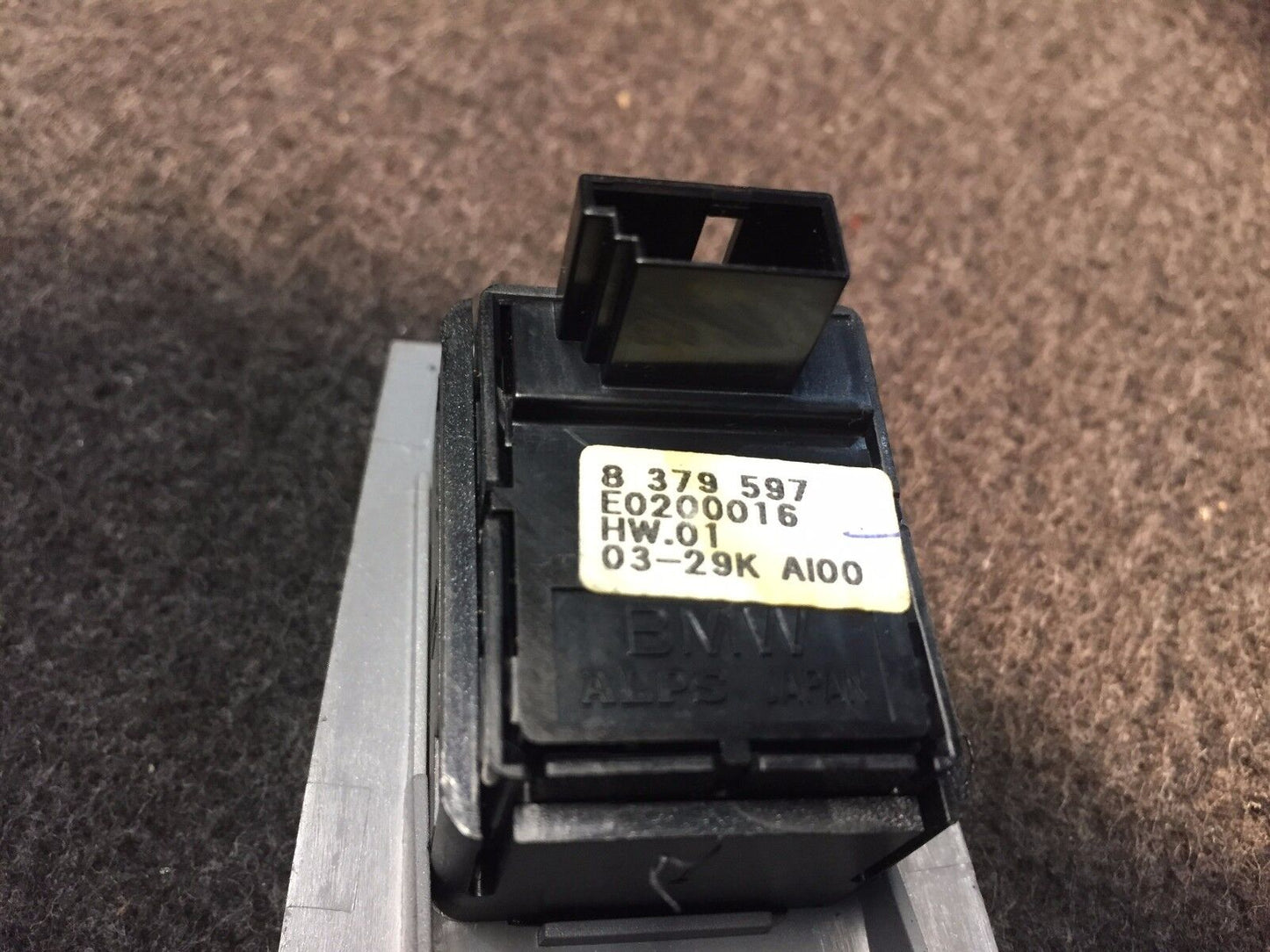 02 03 04 05 BMW 745i E65 Rear Right Pass Door Power Window Switch OEM