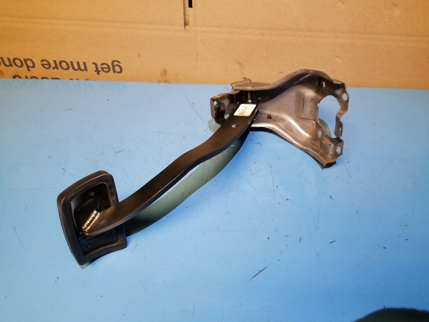 10 11 12 13 14 Hyundai Sonata Brake Pedal OEM 55k Miles